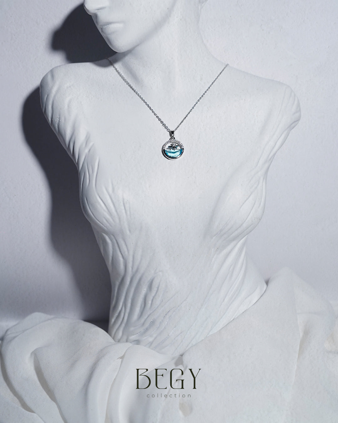 SEA AND SHINE KOLYE