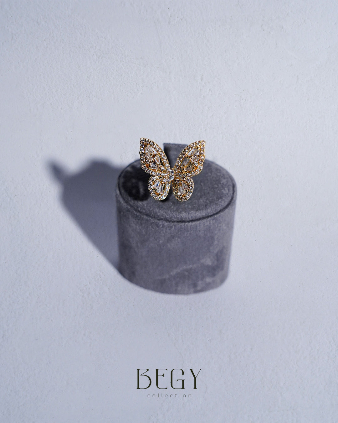 GOLD BUTTERFLY YÜZÜK
