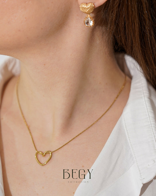 LİNE HEART KOLYE
