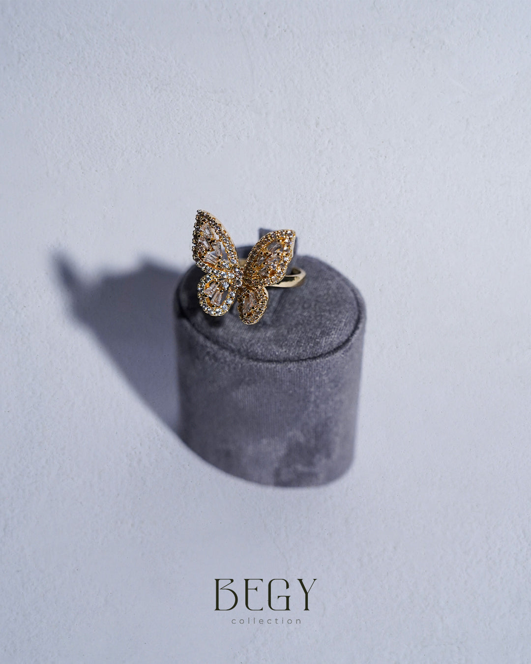 GOLD BUTTERFLY YÜZÜK
