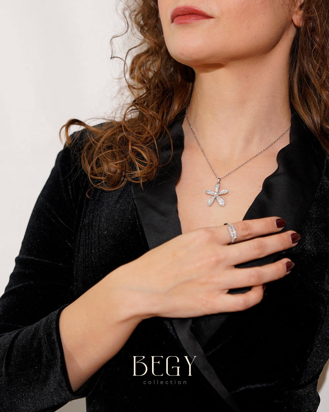 PEARL FLOWER ZİRKON KOLYE